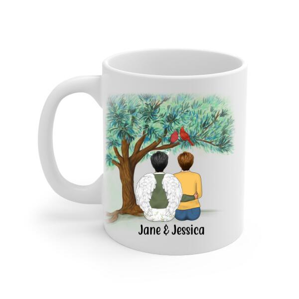 A Mom's Hug Lasts Long After She Lets Go - Personalized Gifts Custom Memorial Mug for Mom, Memorial Gifts