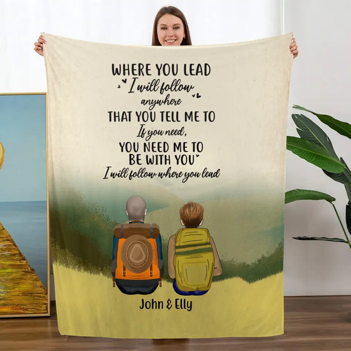 Personalized Blanket, Hiking Couple On Mountain - Hiking Couple & Friends, Gift for Hikers