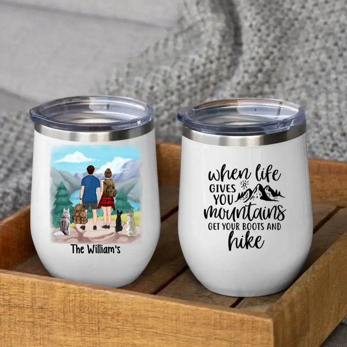 Personalized Wine Tumbler, Hiking Couple With Dogs, Gift For Hikers And Dog Lovers