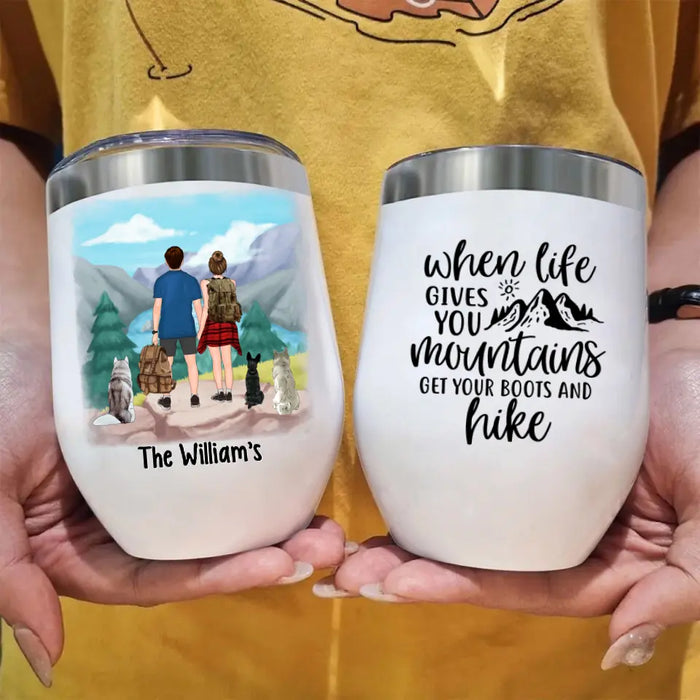 Personalized Wine Tumbler, Hiking Couple With Dogs, Gift For Hikers And Dog Lovers