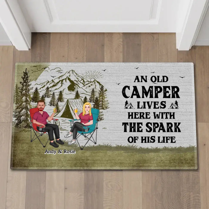 An Old Camper Lives Here With The Spark Of His Life - Personalized Gifts Custom Doormat for Couples, Camping Lovers