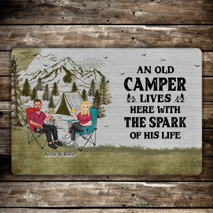 An Old Camper Lives Here With The Spark Of His Life - Personalized Gifts Custom Doormat for Couples, Camping Lovers