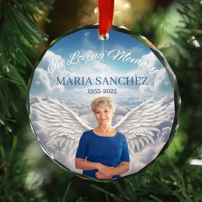 Mockup-Glass-Ornament-3