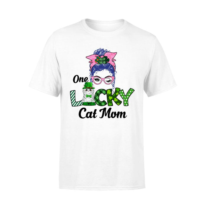 One Lucky Cat Mom - Personalized Gifts Custom Cat Shirt for Cat Mom, Cat Lovers