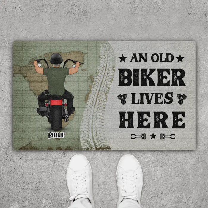 An Old Biker Lives Here - Personalized Gifts Custom Motorcycle Doormat for Him, Motorcycle Lovers